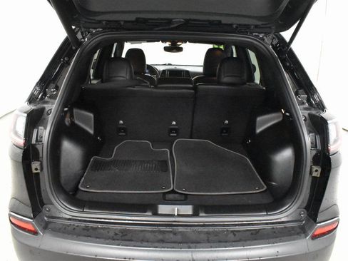 Used 2021 Jeep Cherokee Latitude Lux 80th Anniv w/ Quick Order Package 26U 80TH image 11