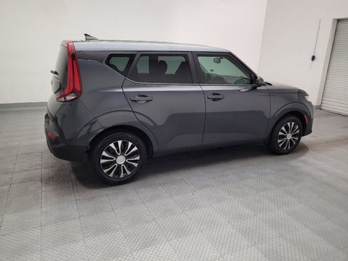 Used 2020 Kia Soul LX FWD image 10