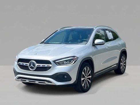 Used 2021 Mercedes-Benz GLA 250 4MATIC image 1