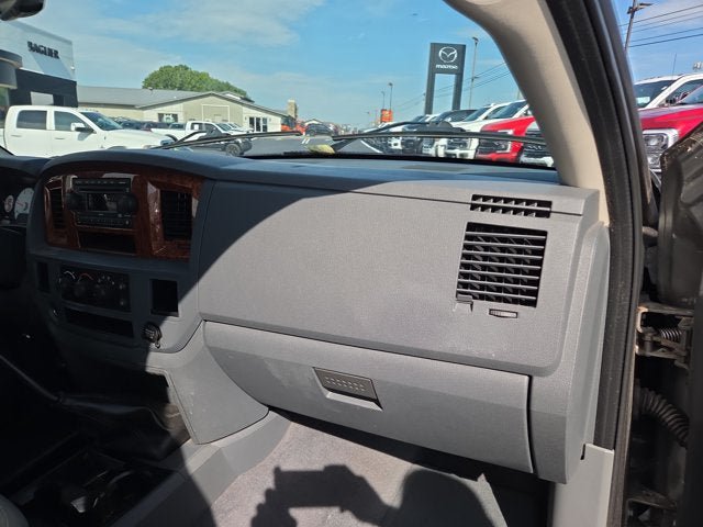 Used 2006 Dodge Ram 3500 Truck SLT w/ Trailer Tow Group RWD image 14