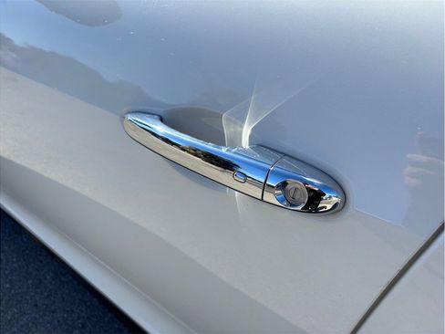 Used 2017 Maserati Quattroporte S RWD image 19