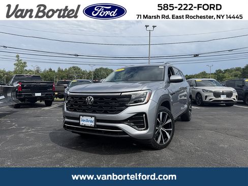Used 2024 Volkswagen Atlas SEL Premium R-Line AWD/4WD image 1