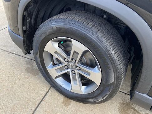 Used 2023 Honda Pilot EX-L image 30