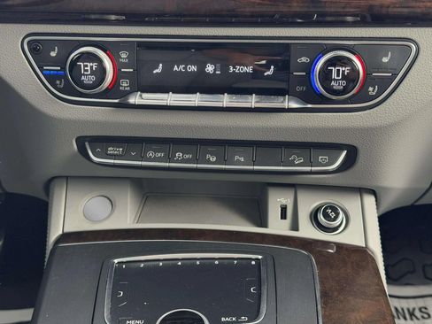 Used 2019 Audi Q5 Prestige AWD/4WD image 34