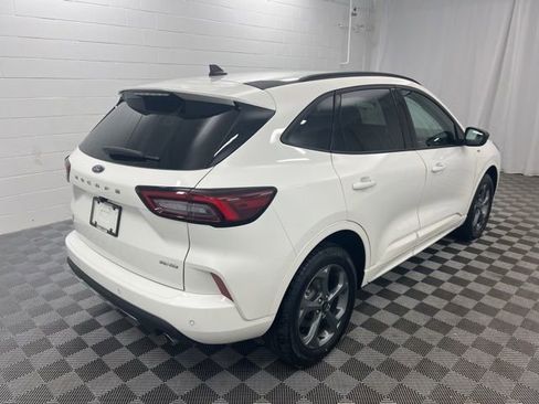 Used 2023 Ford Escape ST-Line w/ Tech Pack #1 AWD/4WD image 5