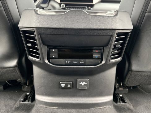 Used 2025 Toyota Sequoia Limited w/ Tow Technology Package image 19