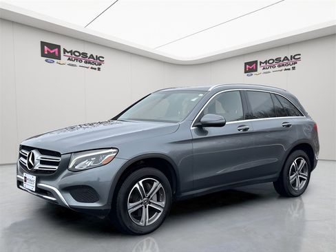 Used 2018 Mercedes-Benz GLC 300 GLC 300 image 3