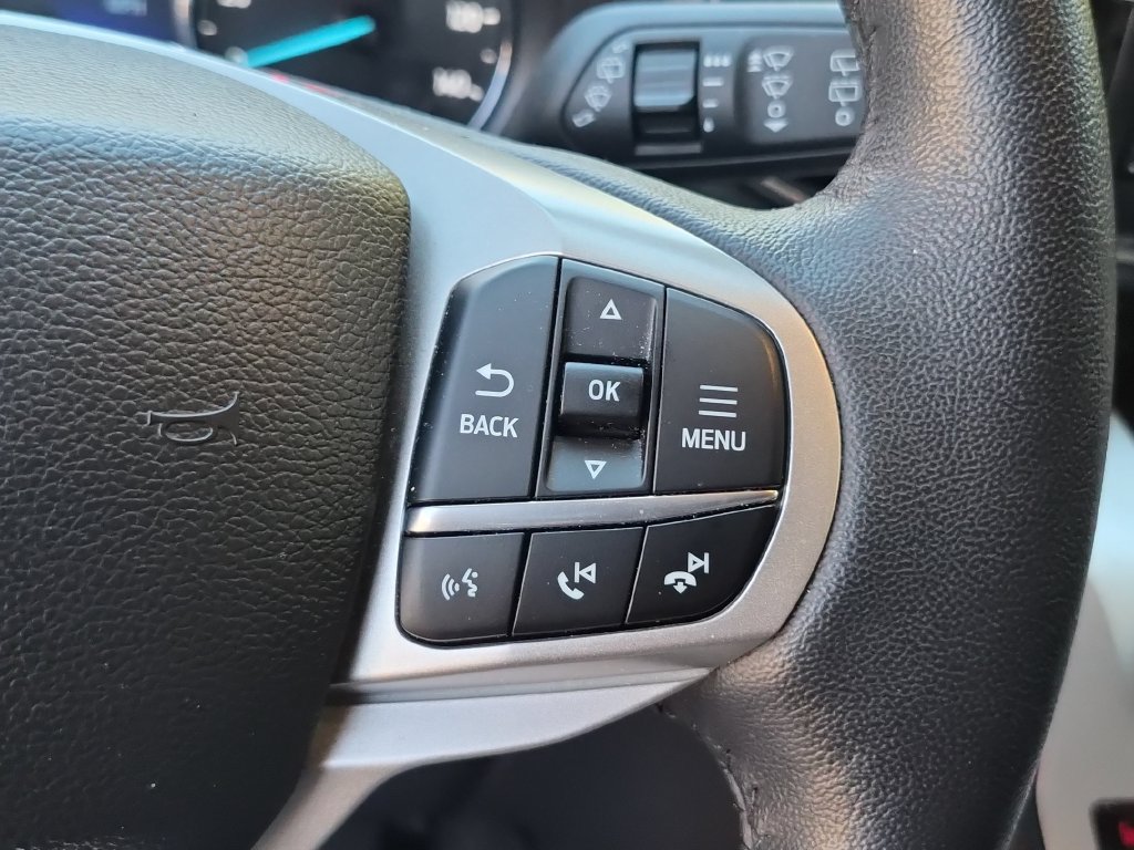 Certified 2023 Ford Explorer XLT w/ Equipment Group 202A AWD/4WD image 25