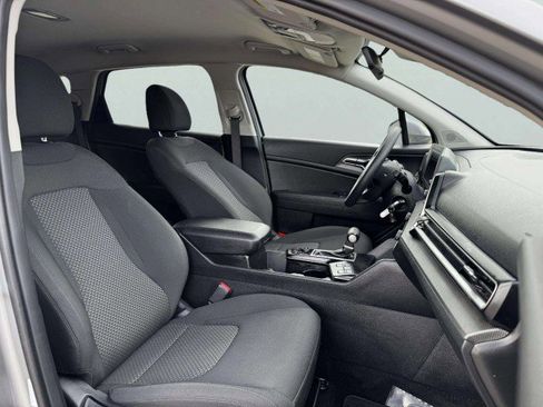 Used 2023 Kia Sportage LX image 44