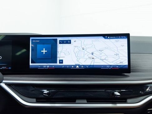 Certified 2024 BMW X6 xDrive40i w/ Executive Package image 17