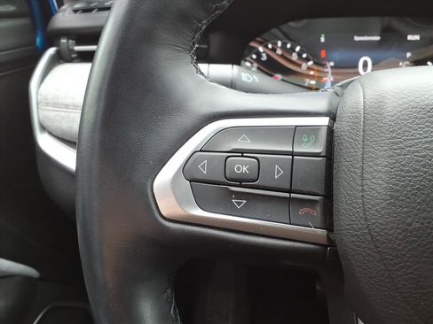 Used 2022 Jeep Compass Latitude w/ Sun and Sound Group image 18