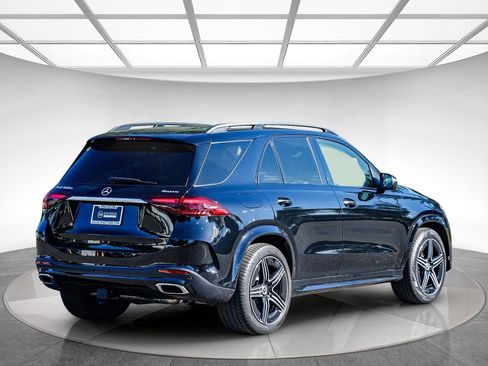 New 2026 Mercedes-Benz GLE 450e 4MATIC image 4
