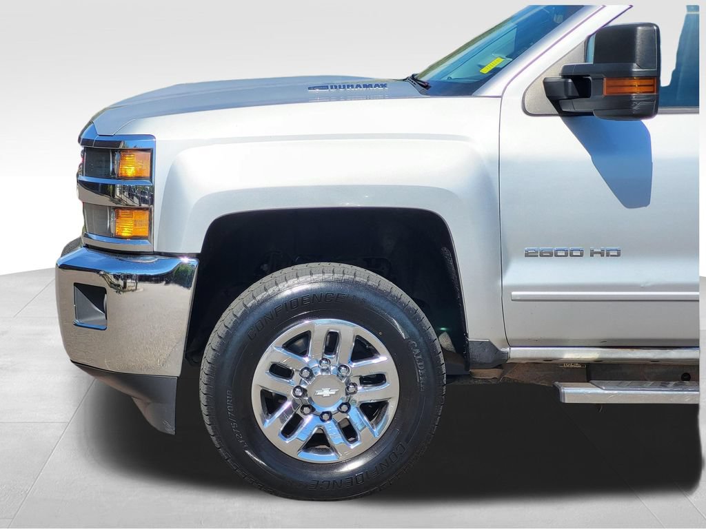 Used 2018 Chevrolet Silverado 2500 LT w/ LT Fleet Convenience Package AWD/4WD image 11