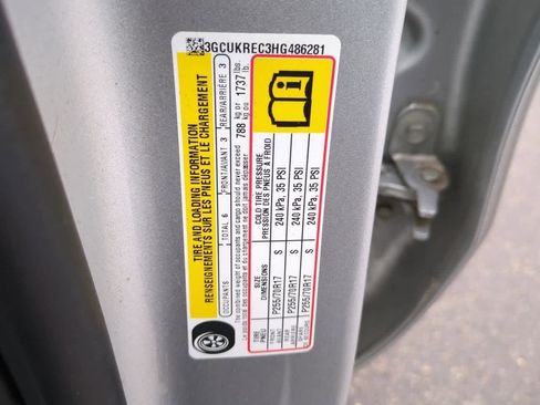 Used 2017 Chevrolet Silverado 1500 LT image 35