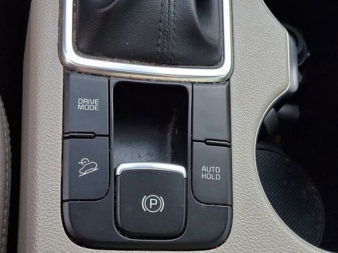 Used 2021 Kia Sportage S w/ S FWD Premium Package image 28