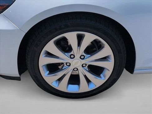 Certified 2017 Chevrolet Malibu Premier w/ Driver Confidence Package FWD image 30