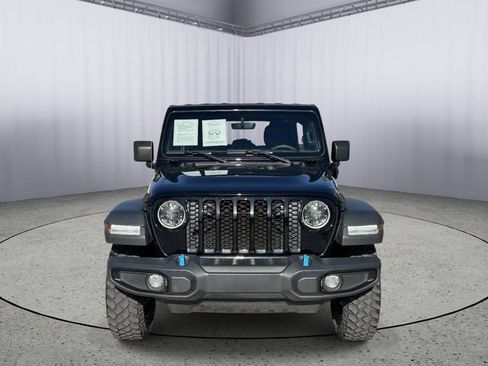 Used 2023 Jeep Wrangler Unlimited AWD/4WD image 4