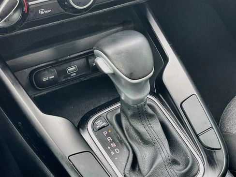 Used 2021 Kia Soul GT-Line FWD image 30