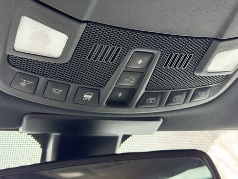 Used 2015 Ford F150 Platinum w/ Equipment Group 701A Luxury image 18