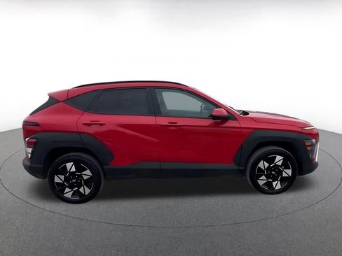 Used 2025 Hyundai Kona SEL image 16