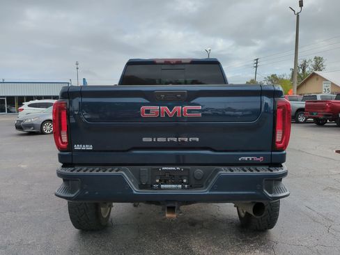 Used 2020 GMC Sierra 2500 AT4 w/ AT4 Premium Package image 5