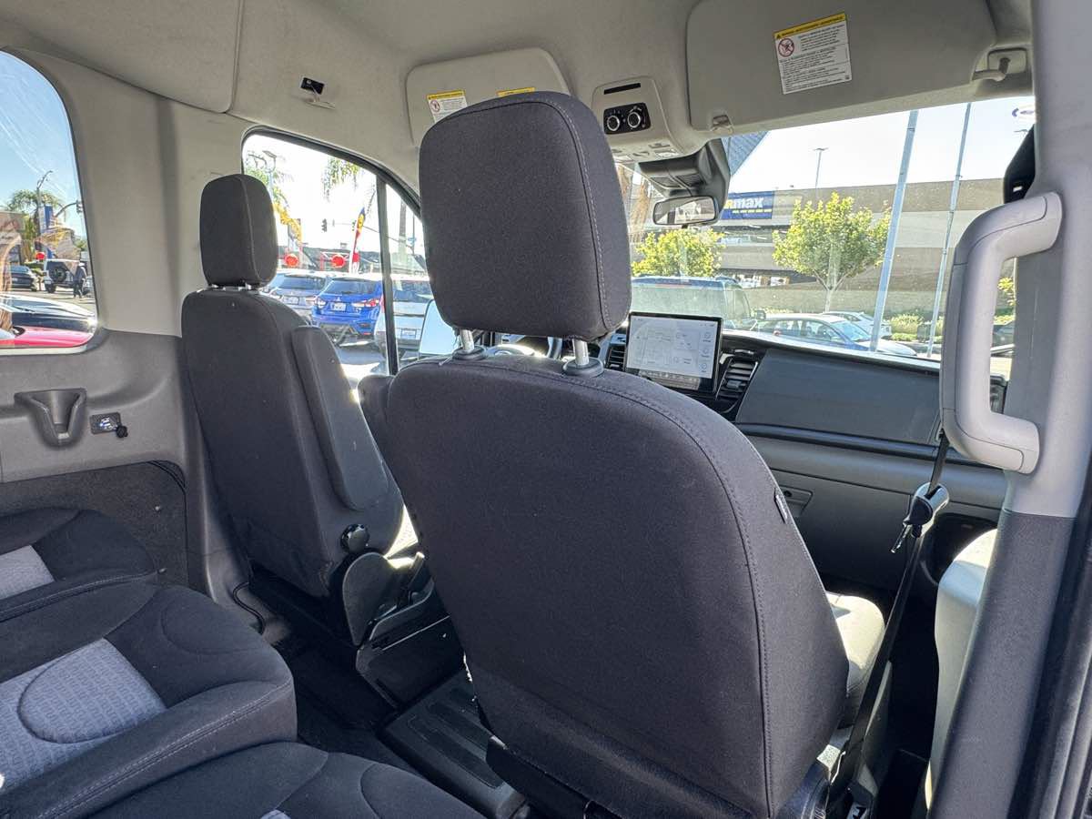 Used 2024 Ford Transit 350 XLT RWD image 20