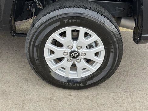 Certified 2024 Toyota Tacoma SR5 image 7