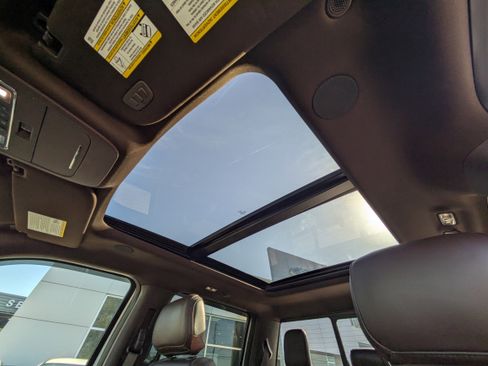 Used 2025 Ford F150 King Ranch w/ FX4 Off-Road Package image 21