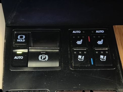 Used 2019 Lexus RX 350L AWD image 24