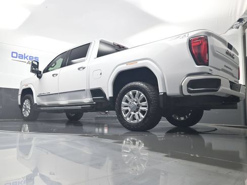 Used 2020 GMC Sierra 2500 Denali w/ Denali Ultimate Package AWD/4WD image 43