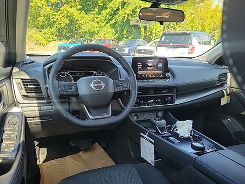 New 2026 Nissan Rogue SV w/ Cold Weather Package image 12