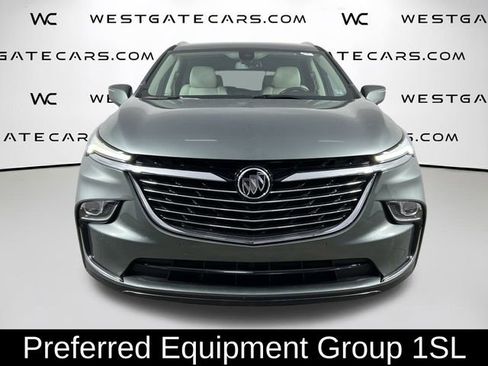 Used 2023 Buick Enclave Essence image 2