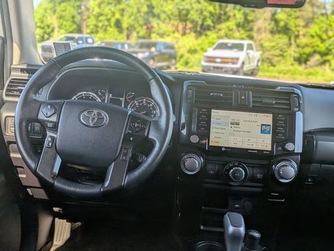 Used 2023 Toyota 4Runner TRD Off-Road Premium w/ Moonroof Package AWD/4WD image 30