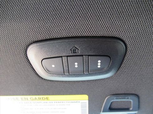 New 2026 Jeep Grand Cherokee Limited w/ Luxury Tech Group II RWD image 26