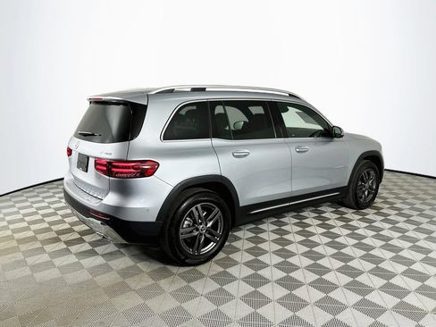 Used 2026 Mercedes-Benz GLB 250 4MATIC image 7