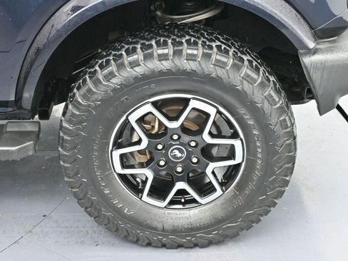 Used 2021 Ford Bronco Outer Banks image 33