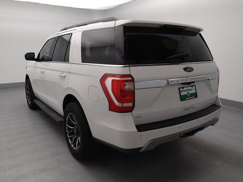 Used 2020 Ford Expedition XLT image 5