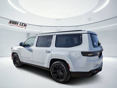 New 2026 Jeep Grand Wagoneer Summit w/ Premium Group III AWD/4WD image 5