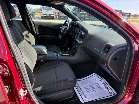 Used 2021 Dodge Charger SXT w/ Blacktop Package image 18