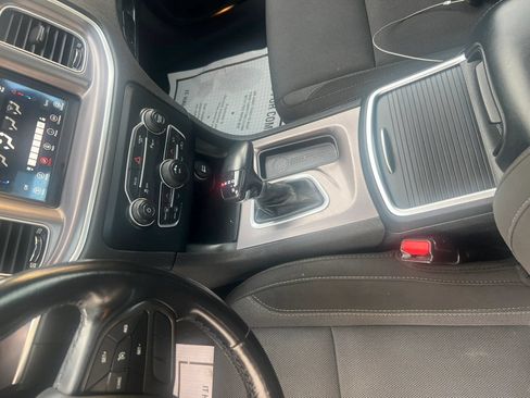 Used 2022 Dodge Charger SXT RWD image 15