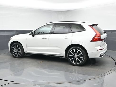 Used 2024 Volvo XC60 B5 Plus w/ Protection Package Premier AWD/4WD image 6