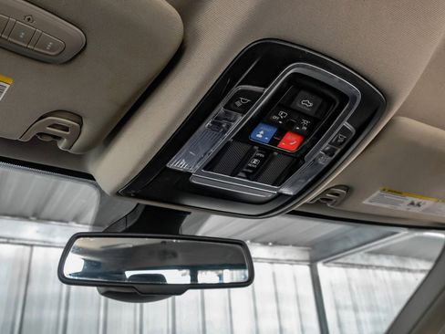 Used 2023 RAM 3500 Laramie AWD/4WD image 21