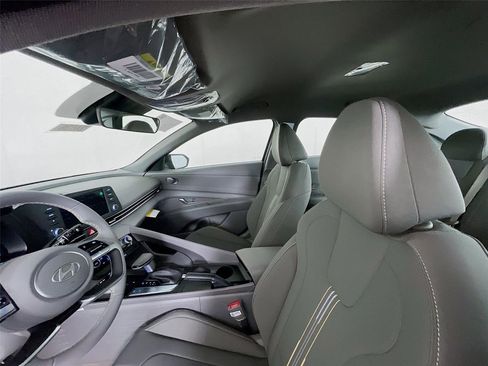 New 2026 Hyundai Elantra Sport FWD image 7