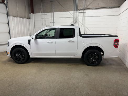 Used 2025 Ford Maverick Lobo AWD/4WD image 6