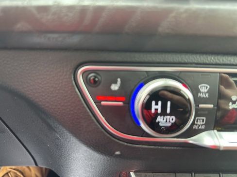 Used 2019 Audi Q5 2.0T Premium w/ Convenience Package image 13