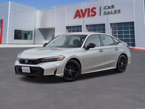 Used 2025 Honda Civic Sport image 1