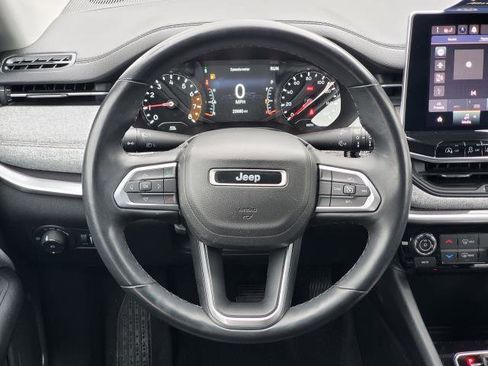 Used 2022 Jeep Compass Latitude AWD/4WD image 22