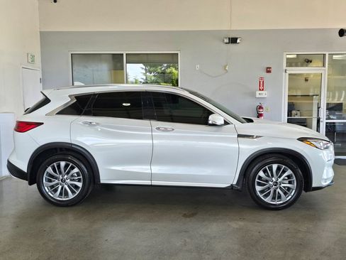 Certified 2023 INFINITI QX50 Luxe AWD/4WD image 4