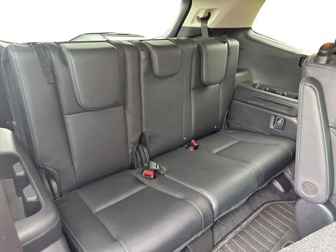 Used 2024 Subaru Ascent Limited AWD/4WD image 31