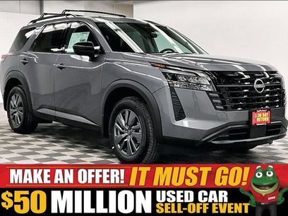 New 2026 Nissan Pathfinder SV
